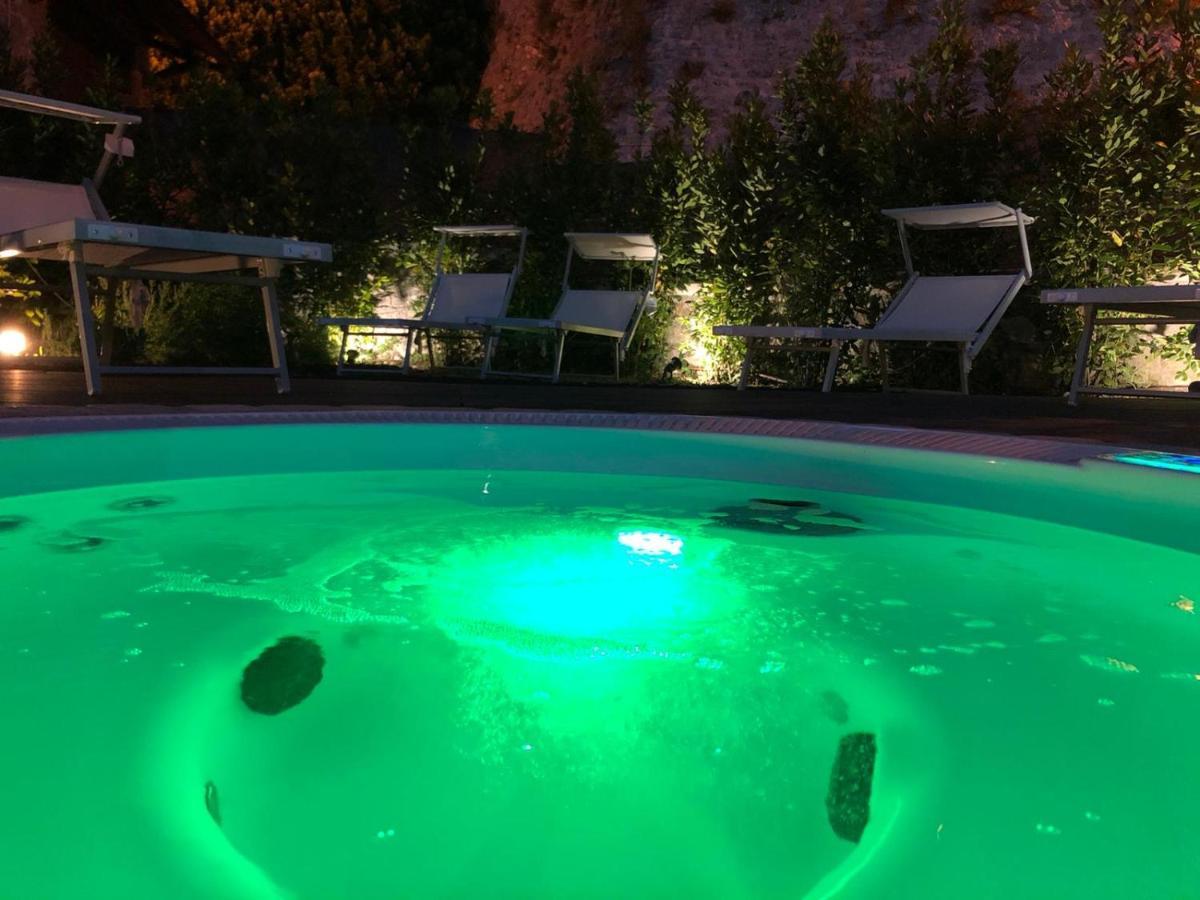 Arenarius Home Resort & Spa Torricella in Sabina Eksteriør billede